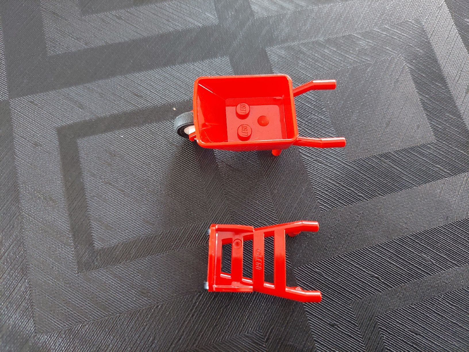 Lego Spielzeuge: Lego , Traktor, Garette,  Kinderwagen – Gebraucht aus Zetzwil von sti_x9xf 5