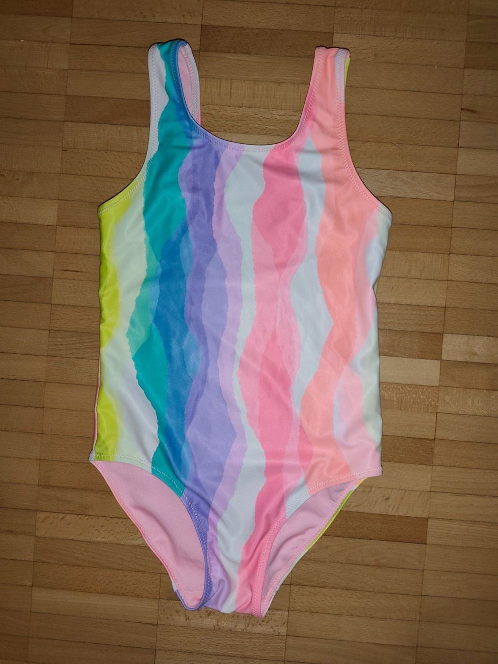 Next Costumi da bagno & Bikini: Badeanzug Mädchen Gr. 116 (Next) – Usato da Urdorf venduto da core8