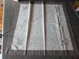schöne gestickte Tisch Decke 158 cm Tuch Laken
