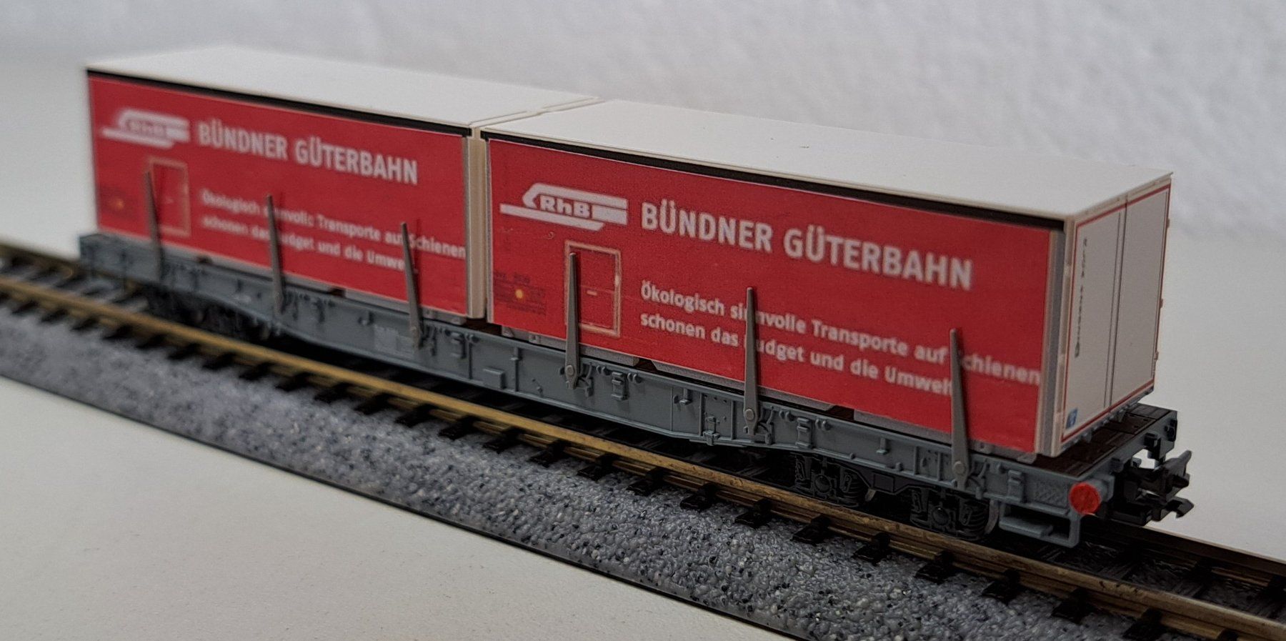 Kato Modellini di ferrovie: RhB Container Wagen Bündner Güterbahn Spur N Kato – Nuovo (secondo la descrizione) da Salez venduto da rhb-spur-n 1