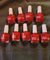 Lot de 9 vernis à ongles Maybelline rouge 917, neuf!