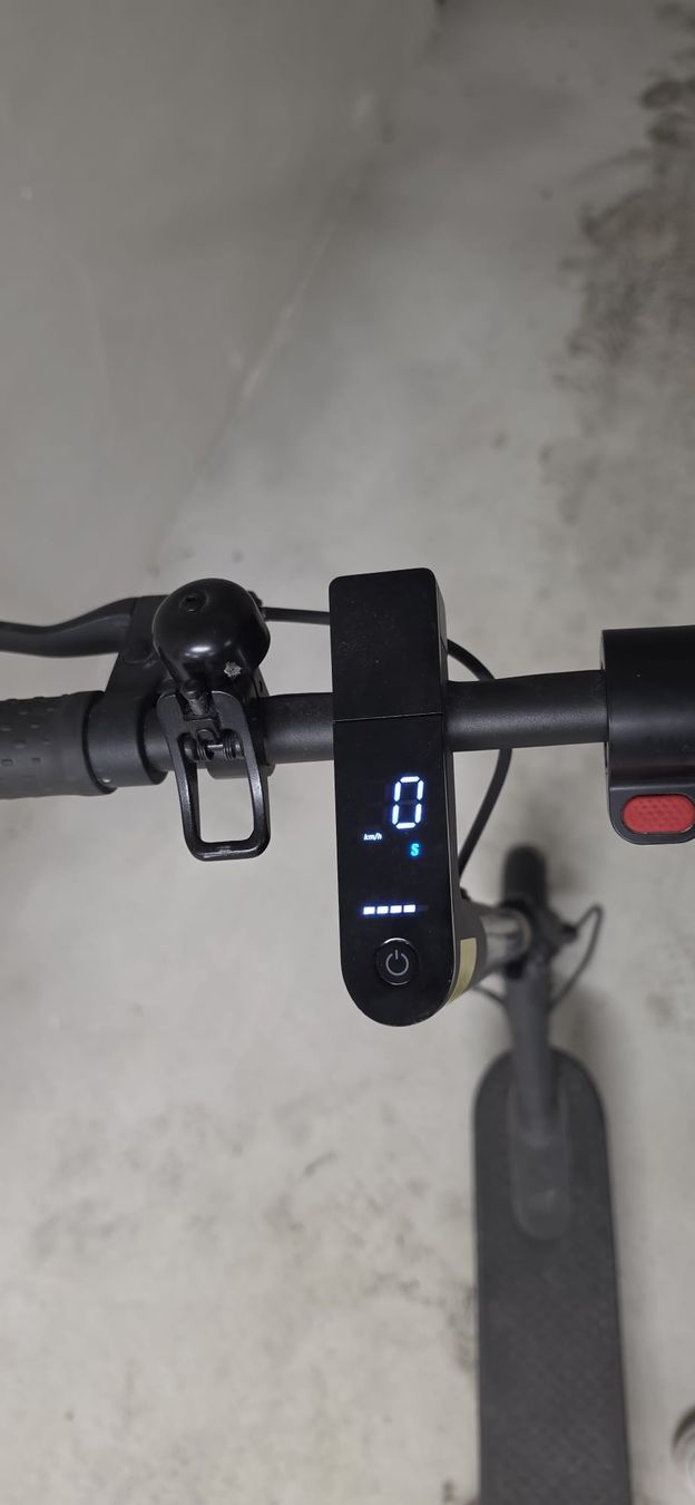 Scooter: Xiaomi Mi Electric Scooter Pro 2  – Usato da Reinach AG venduto da ang_mr79 1