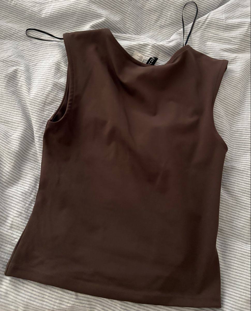 H&M Tops: Top braun – Neu (gemäss Beschreibung) aus Luzern von ale_v5qn 2