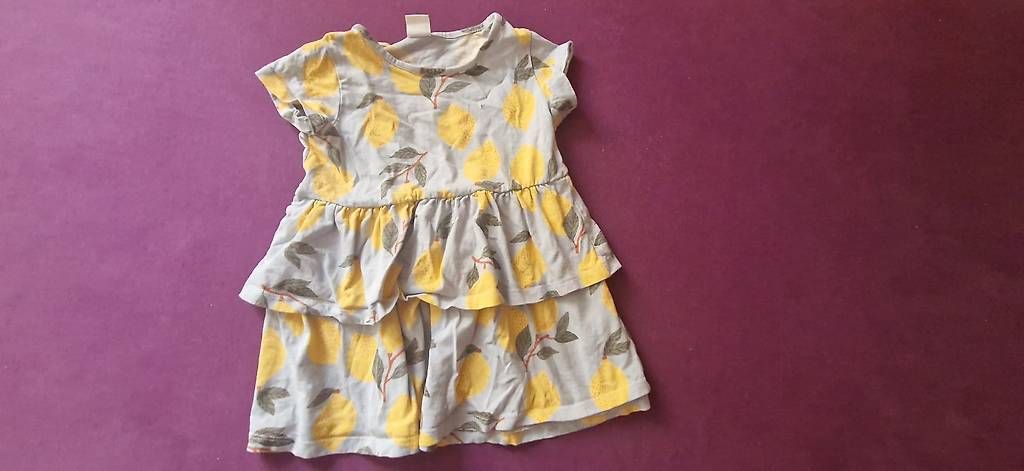 Vestiti & Gonne: Mädchen kleid 92 von Lindex – Usato da Aarau Rohr venduto da Meldan 1