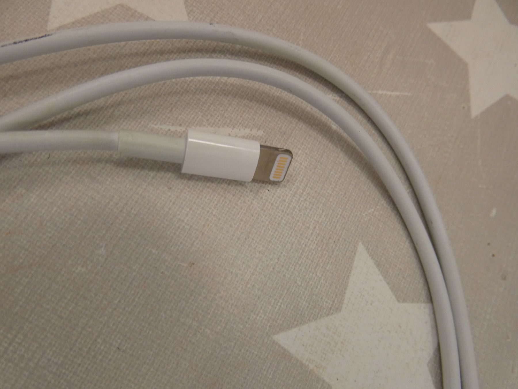 Apple Câbles: Ladekabel Apple Lightning – D'occasion à Rafz par Powacaddy 1