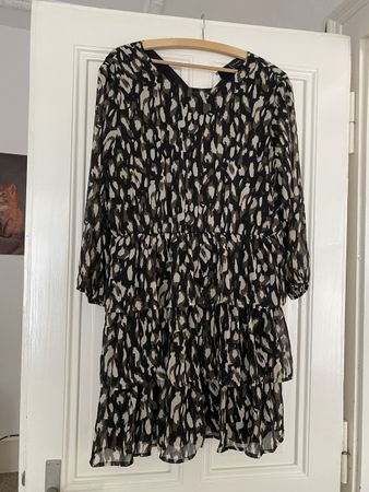 Robe ONLY, taille L