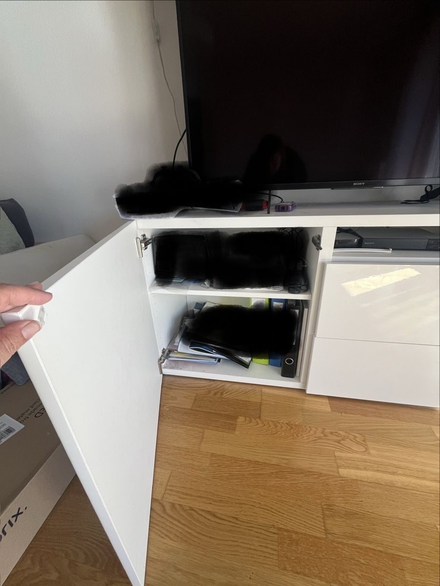 Ikea Mobili TV: BESTA TV Möbel Ikea, Top Zustand, Weiss – Usato da Bern venduto da and_c6q2 1