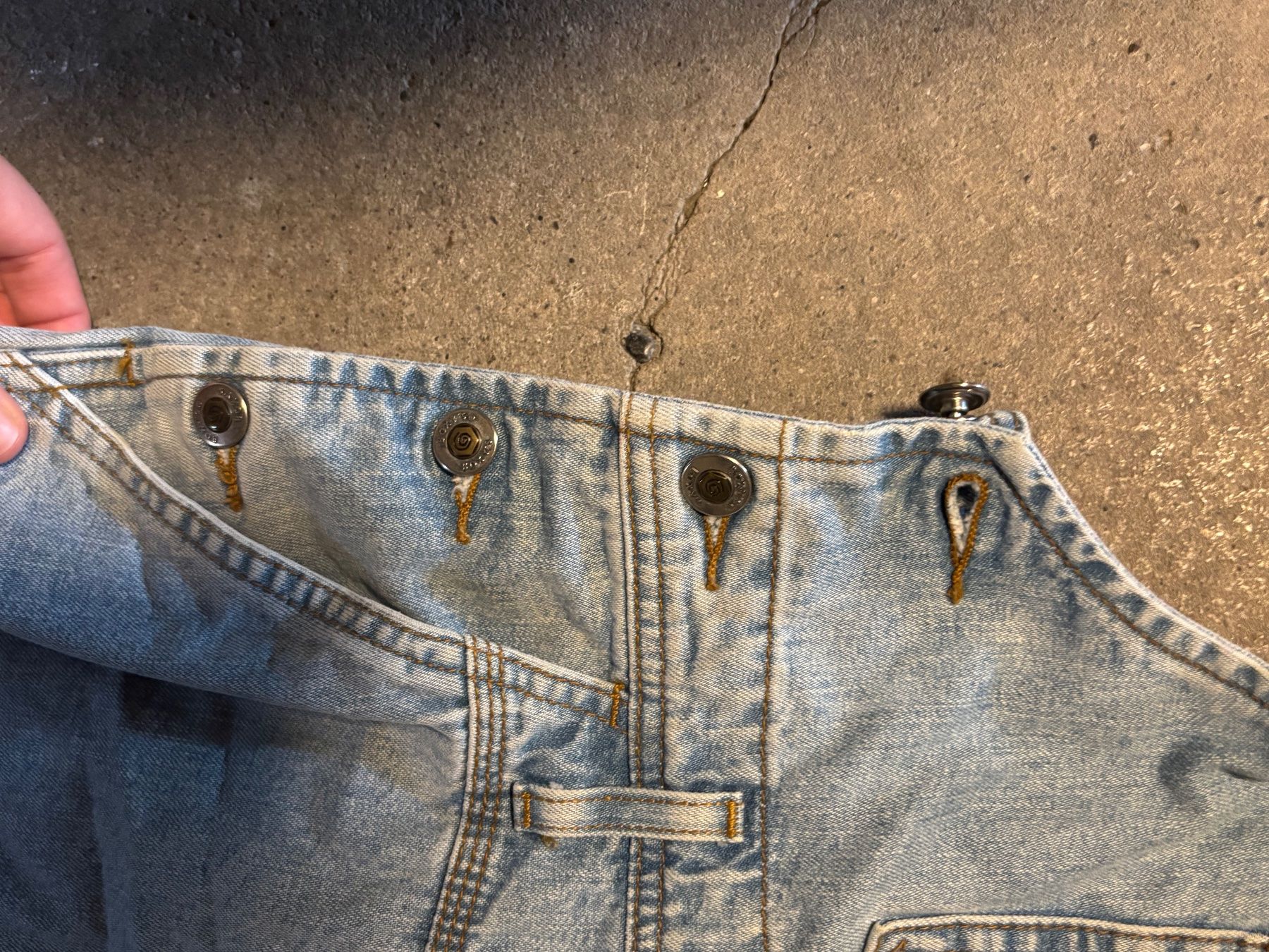 Jeans: Jeans Latzhose – Gebraucht aus Bern von unuki 2