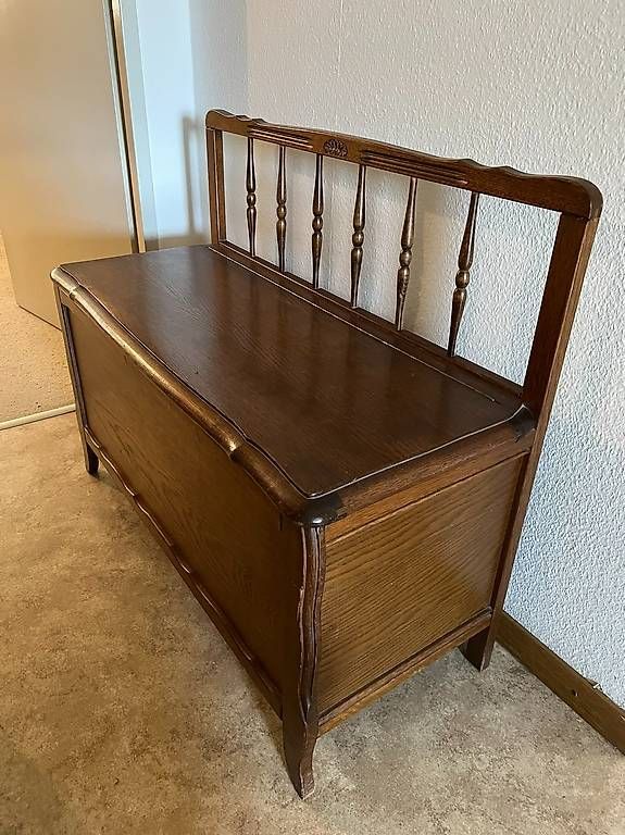 Truhen: Banc coffre bois – Gebraucht aus Thielle von Oneil1372 1
