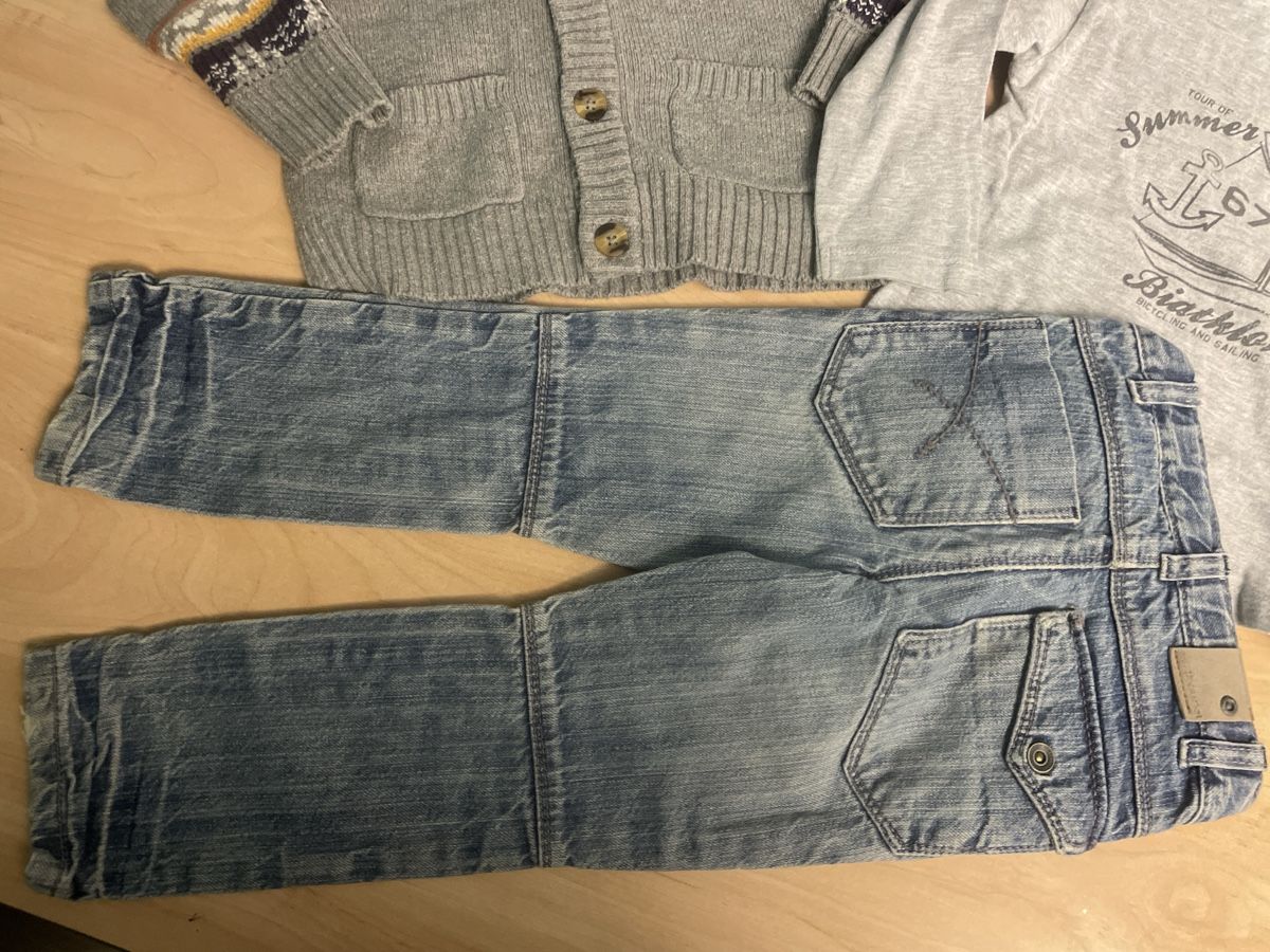 Vertbaudet Kleiderpakete & -sets: Vertbaudet Jungs Kleiderpaket Gr.102: Pullover, Hose! – Gebraucht aus Obergerlafingen von cabo4 3