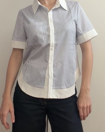 Blau-weiss gestreifte Kurzarmbluse / Hemdbluse Blau