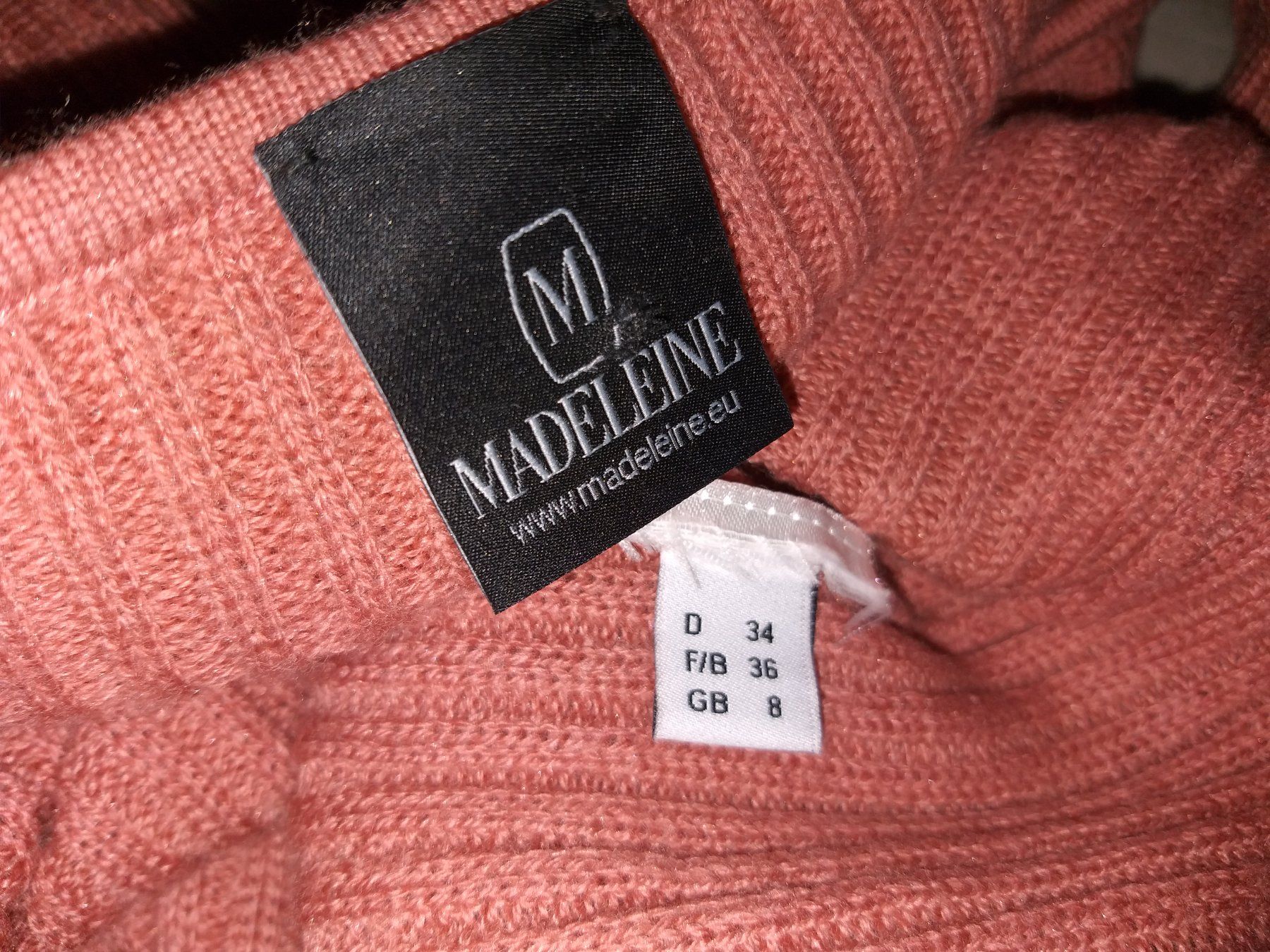 Madeleine Top: Pull MADELEINE  Taille / Grosse 34 CH – Usato da Cossonay-ville venduto da Super-Price-Quality 8
