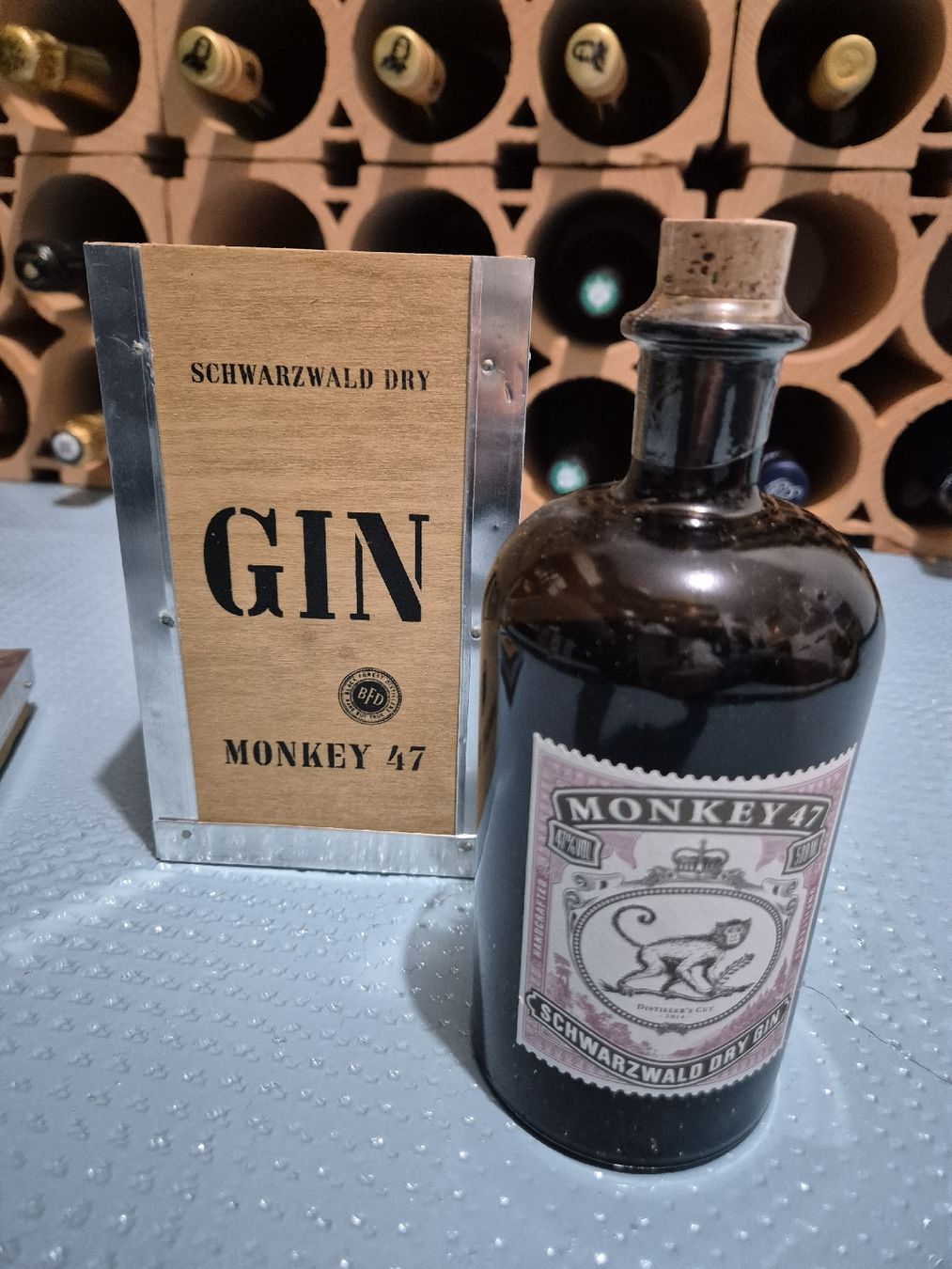 Monkey 47 Spirituosen: Monkey 47 Distiller's cut 2013 – Neu und originalverpackt aus Reinach BL von StephanBG