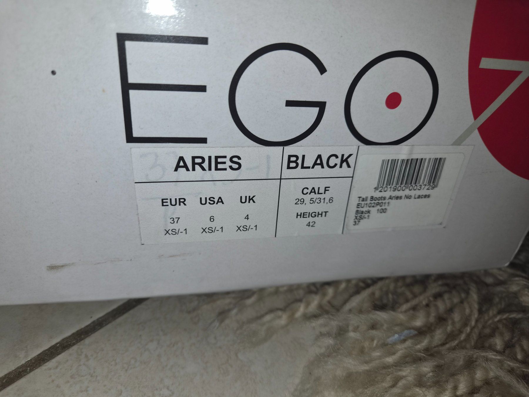 Chaussures femmes: Stiefel EGO7 Grösse 37 – D'occasion à Seltisberg par cha_92kx 2