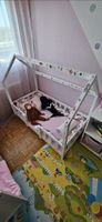 Lit cabane enfant 70x140 cm + matelas – CHF 60.–