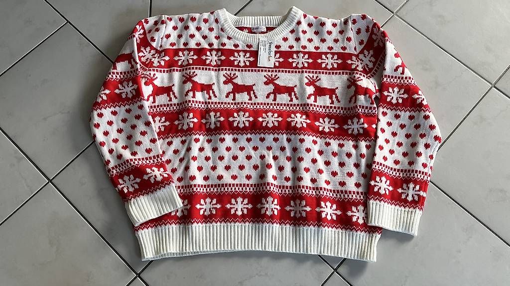 Pulls & Sweat-shirts: Weihnachtspullover – D'occasion à Düdingen par Tibi1966