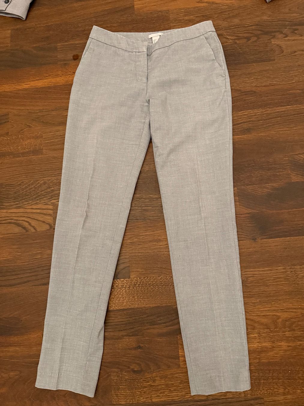 H&M Completi & Tailleur: Hosenanzug Damen – Usato da Zug venduto da snowwhite5 3