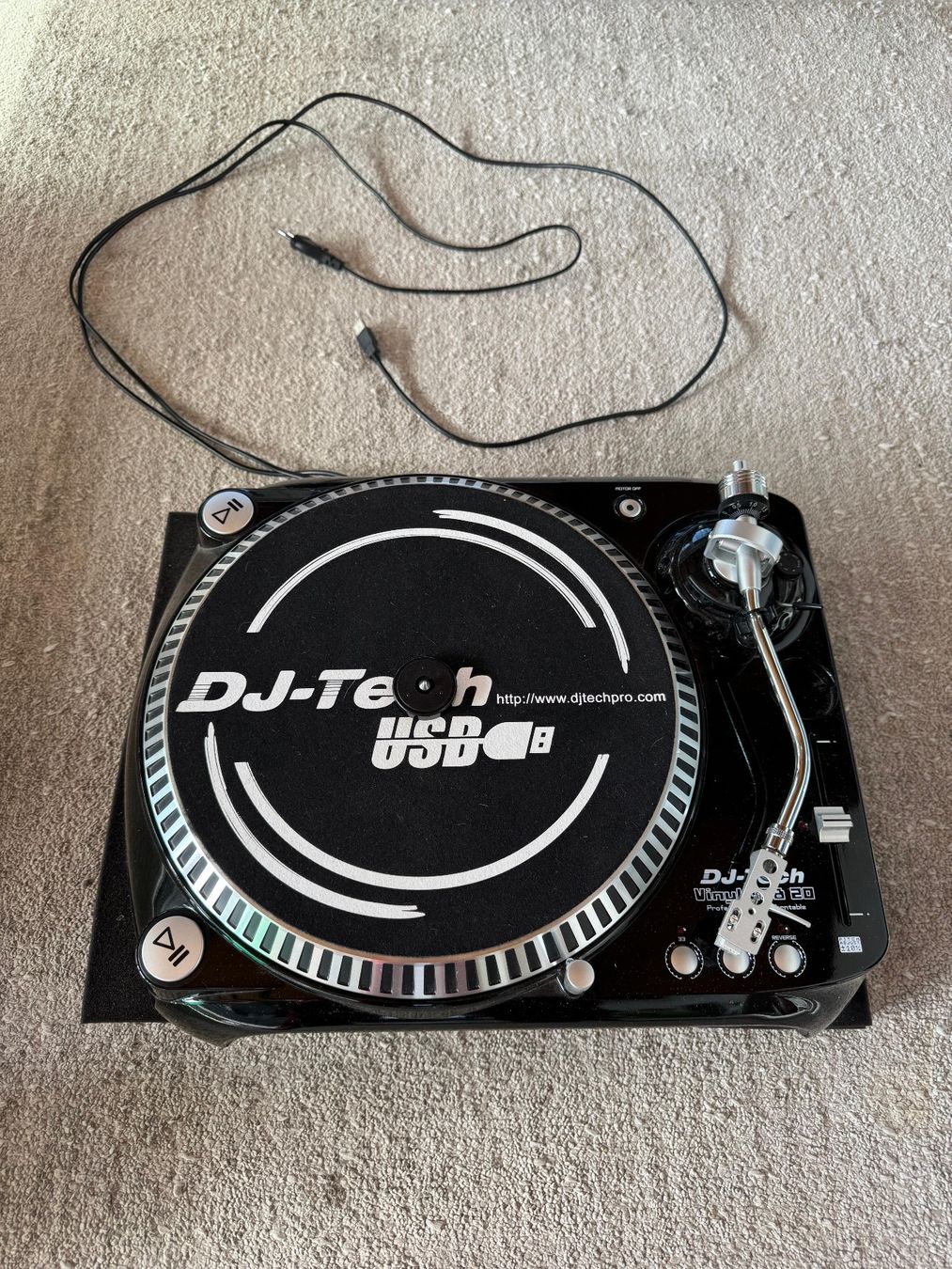 Dj-Tech Giradischi: DJ-Tech Pro Vinyl USB 20 Plattenspieler – Usato da Knutwil venduto da Clabrey 3