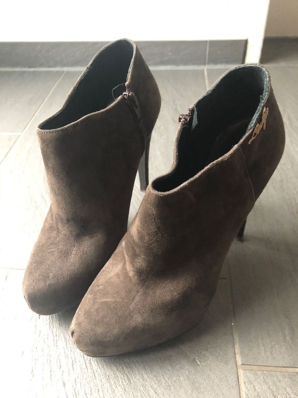 Liu Jo Chaussures femmes: Liu Jo Ankle Boots – D'occasion à Bassersdorf par Roberta22