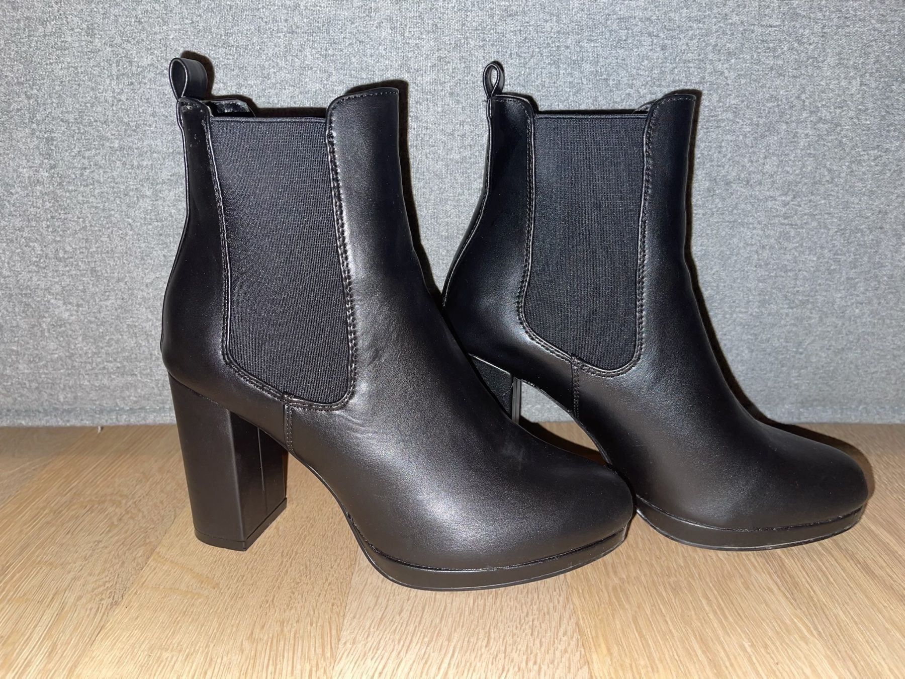 Anna Field Damenschuhe: High Heel Stiefeletten - black – Neu (gemäss Beschreibung) aus Maienfeld von Selina_1919