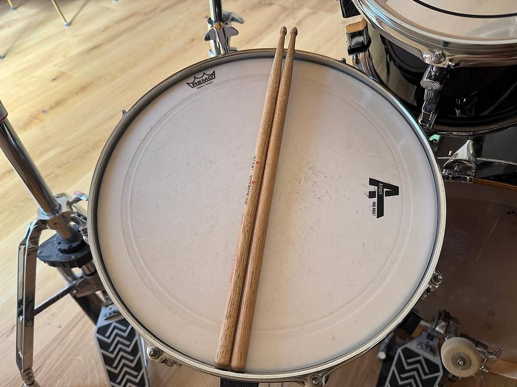 Sonor Strumenti musicali: Sonor Force 2007 Birch Schlagzeug – Usato da Bönigen venduto da den_tw6f 4