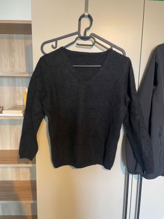 Schwarzer Kaschmir Pullover, Top Zustand