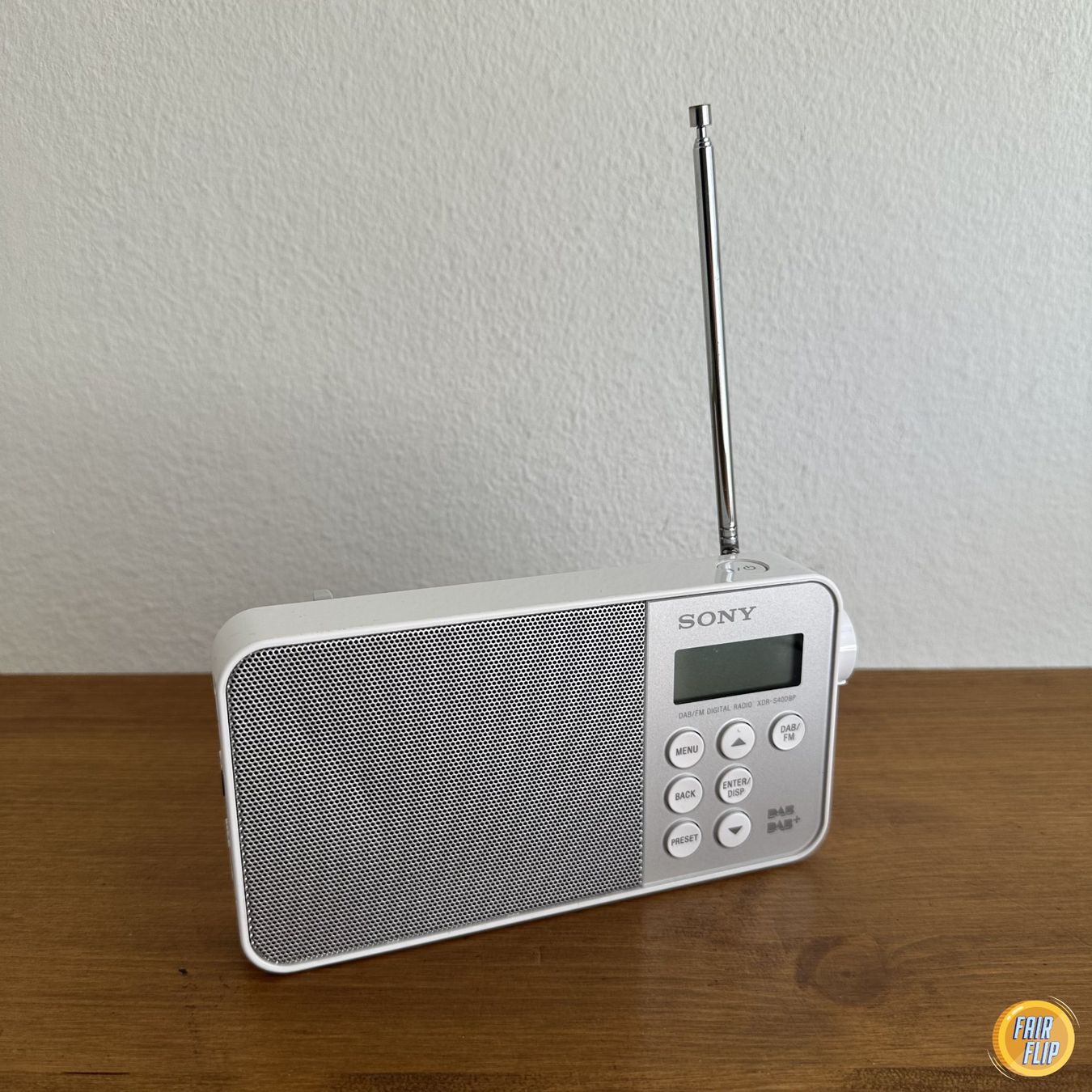 Sony Radio: Sony XDR-S41D Digitalradio mit DAB+ – Usato da Luzern venduto da fairflip 1