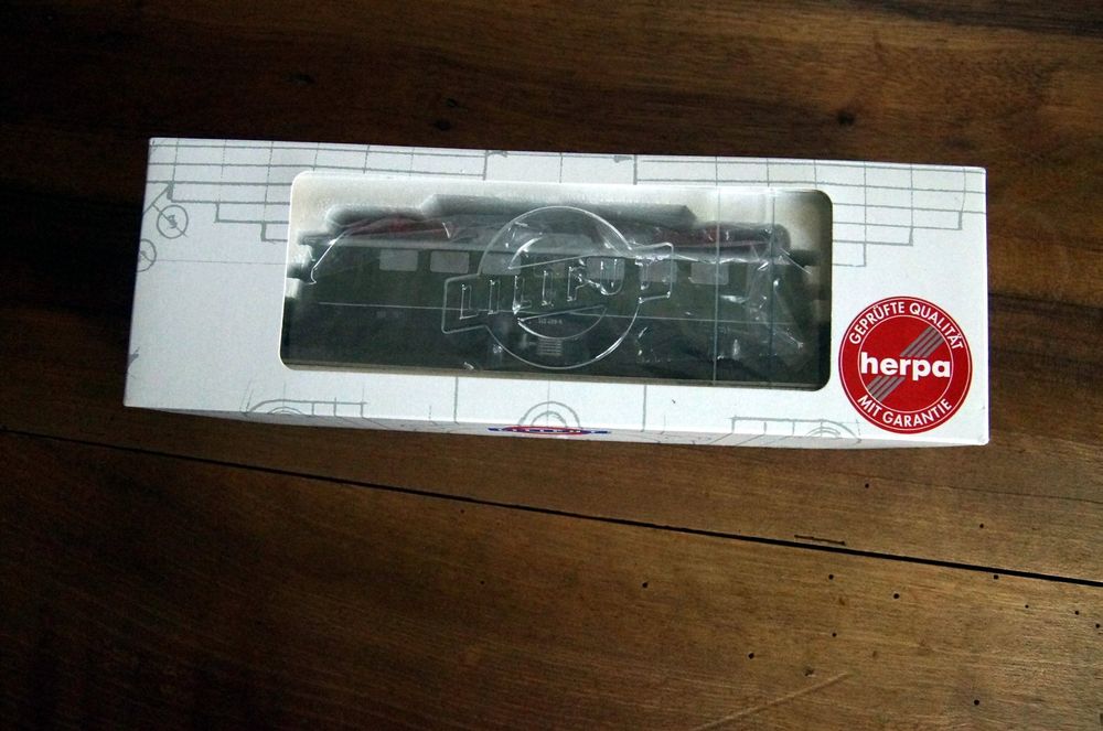 liliput-7140-01-db-br-140-499-5-kaufen-auf-ricardo