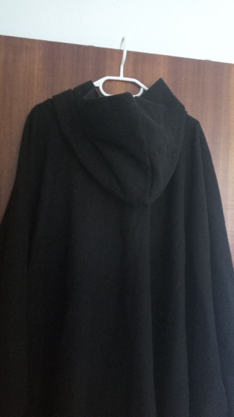 Sonstige Kleidung & Accessoires: 100% Wollponcho unisex – Neu (gemäss Beschreibung) aus Birsfelden von aer_q78f 2