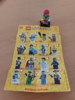 LEGO Minifigures Series 1 (2010) - Circus Clown + Checklist