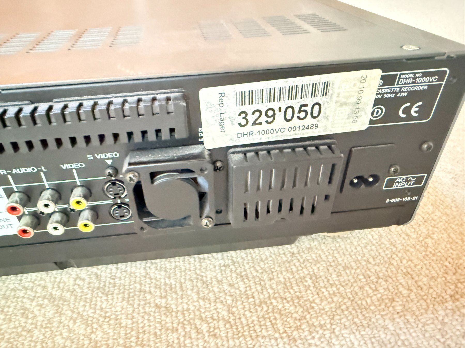 Sony Registratori: Sony DHR-1000VC Digital Video Player / Recorder DV Mini DV – Difettoso da Hilterfingen venduto da Tomz 4