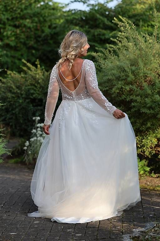 Vestiti: Brautkleid princesin – Nuovo e nell'imballaggio originale da Appenzell venduto da mir_rqn6 1