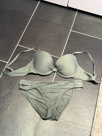 Neuwertiger Oliver Bikini, Gr. 36C, frisch für den Sommer!