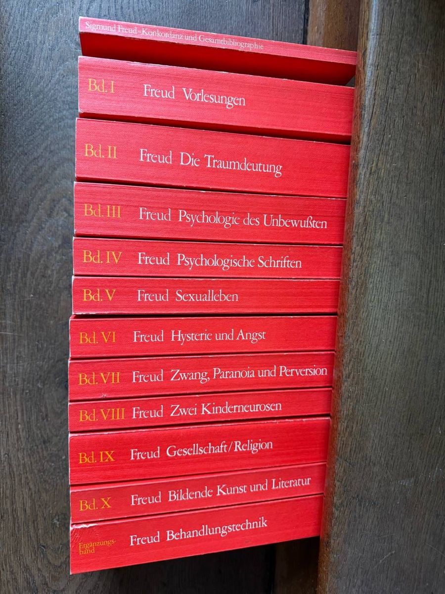 Libri: Sigmund Freud Studienausgabe KOMPLETT + 2 Extra Bänder – Usato da Zürich venduto da lino.t