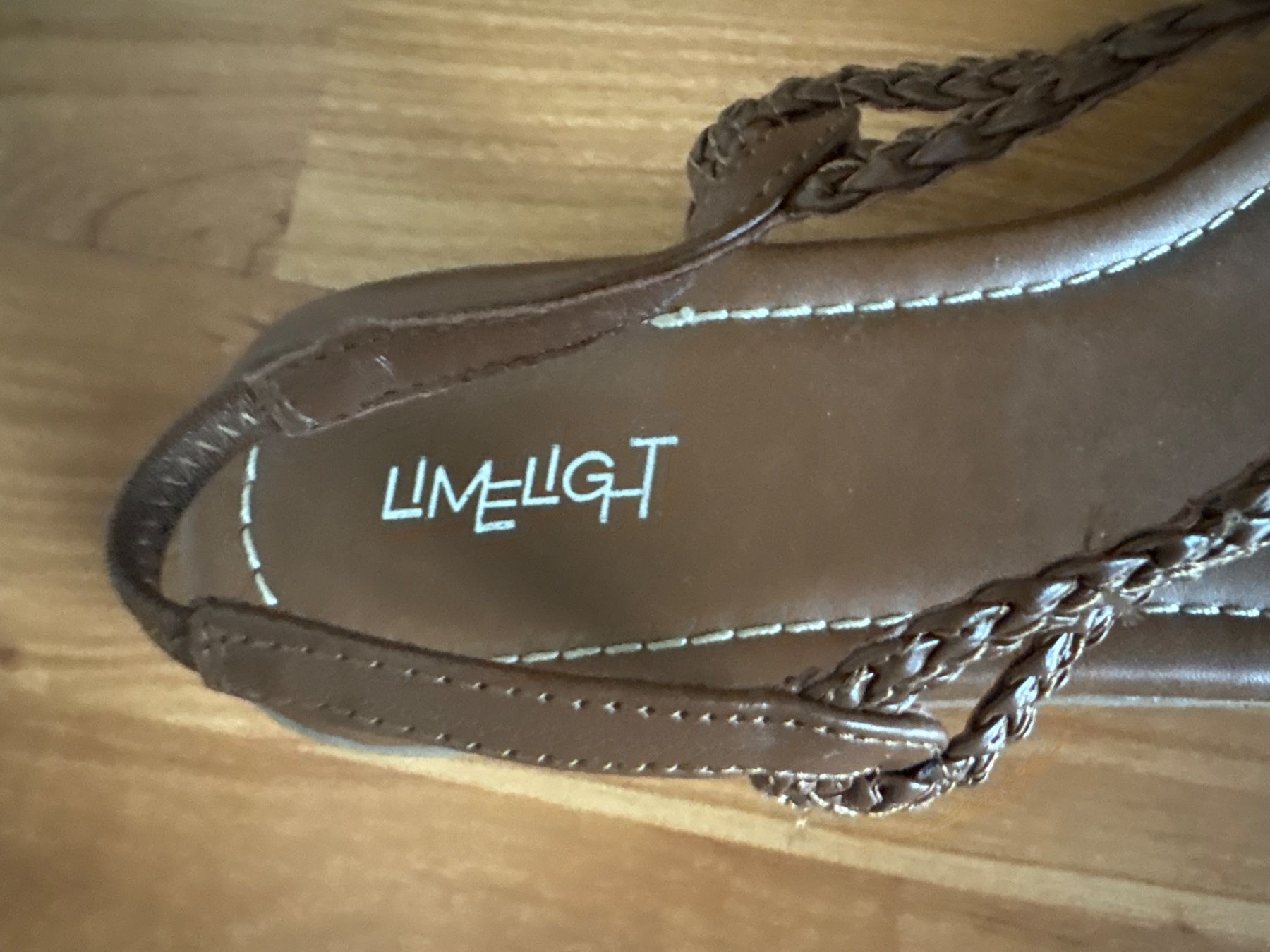 Chaussures femmes: Zehensandale braun Größe 38 – Neuf (Voir description) à Neukirch Egnach par Brunoo.Privatverkauf 1