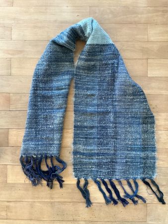 Weicher Schal in Blautönen / Schultertuch: Mohair und Wolle