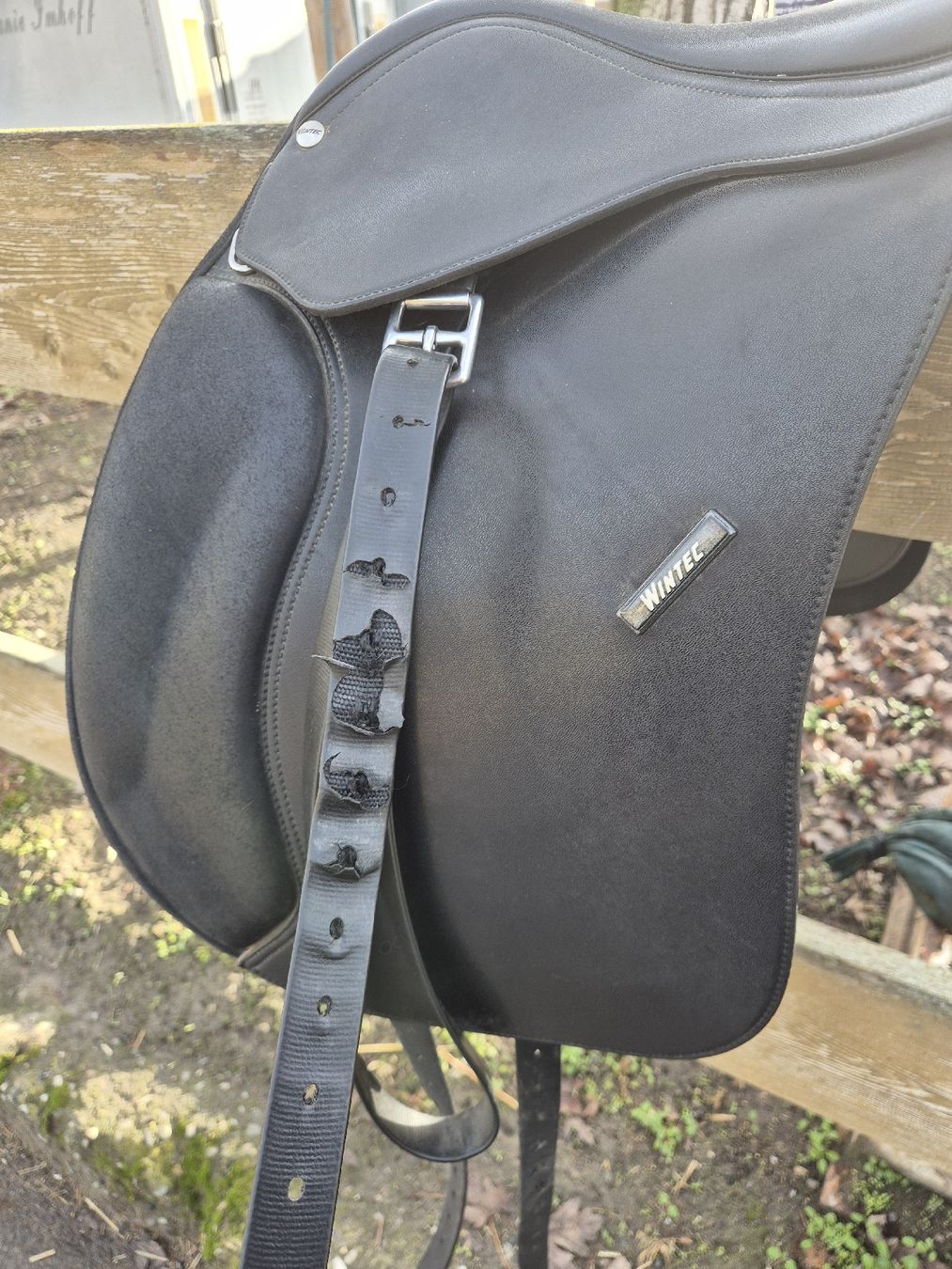 Sattel & Sattelzubehör: Selle wintec mixte 500 VSD 17.5 – Gebraucht aus Massongex von Sara__1824 3