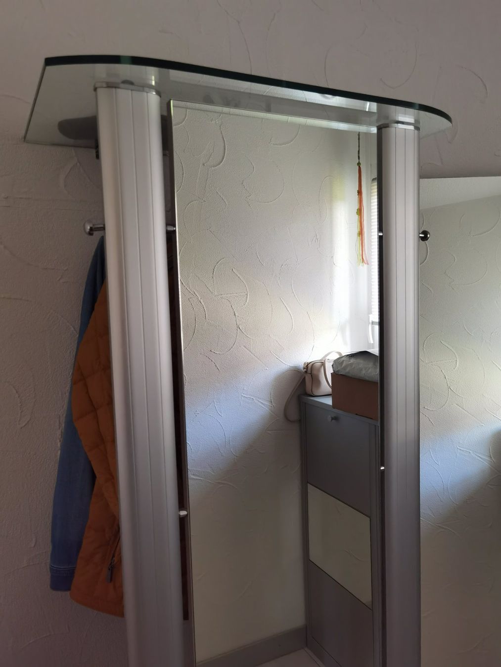 Guardaroba: Garderobe – Usato da Wohlen AG venduto da Mikisal