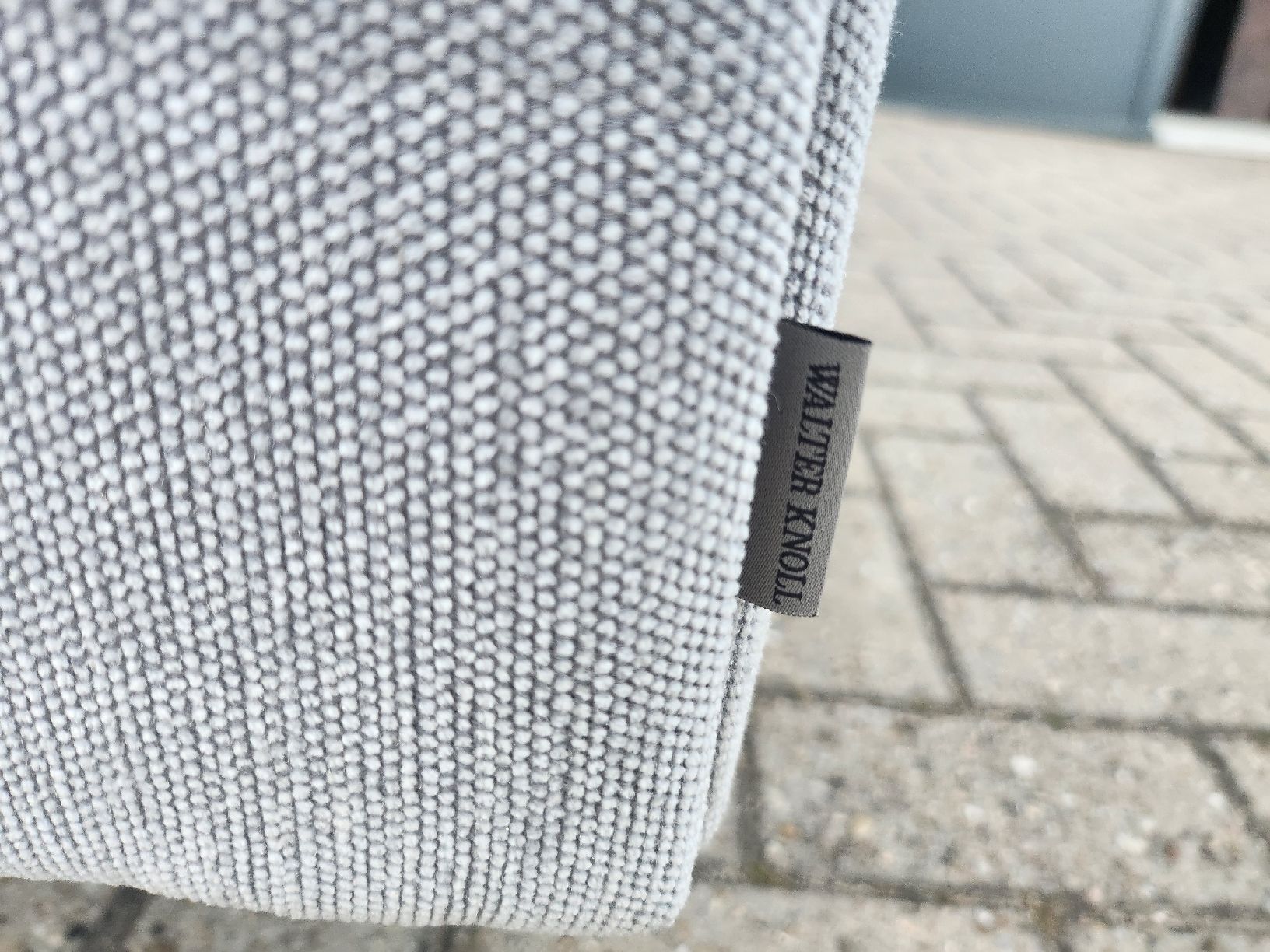 Knoll Divani: Walter Knoll - Prime Time Ecksofa + hocker – Usato da Gelderland venduto da HermsenDesign 5