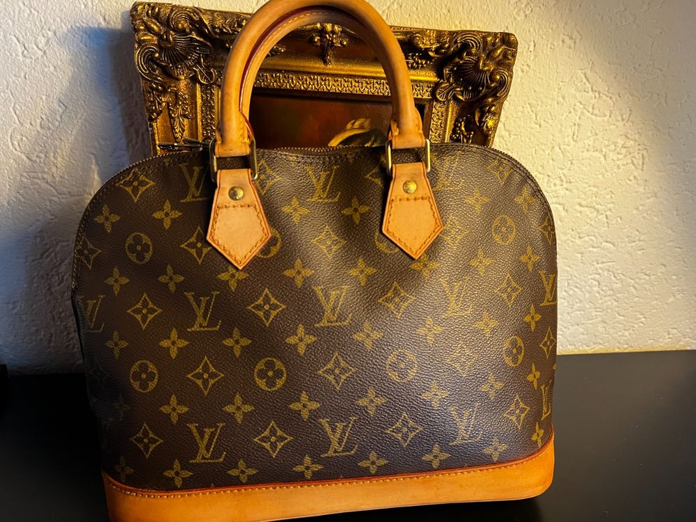 Louis Vuitton Borse da donna: Louis Vuitton Alma Handtasche 1994 – Usato da Winterthur venduto da Dejv 3