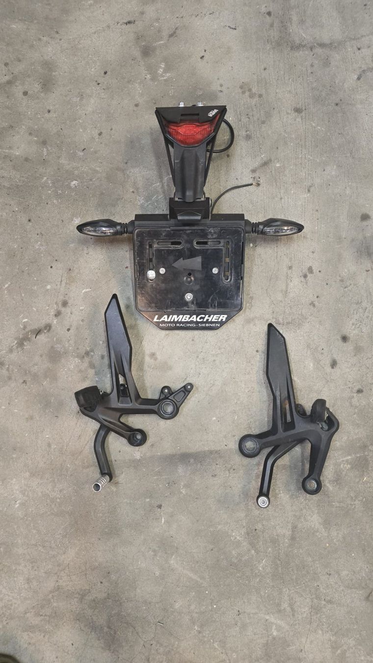 KTM Strada: KTM Duke 790 L accident Unfall – Usato da Bernex venduto da flyingsurfer 8