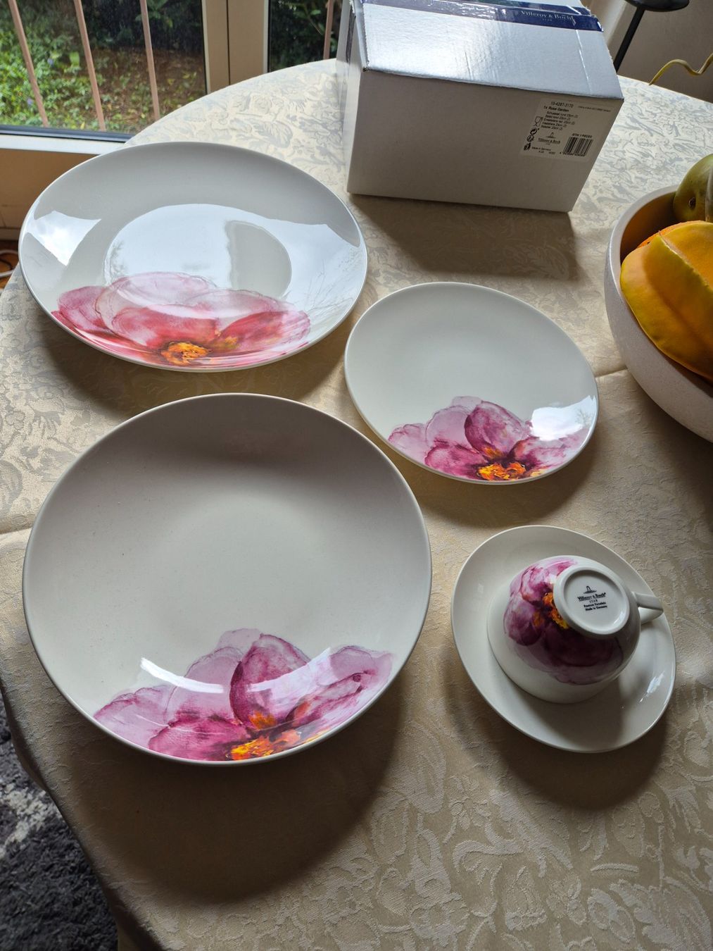 Villeroy & Boch Geschirrsets: Geschirrset Rose Garden / Villeroy & Boch – Neu und originalverpackt aus Zürich von canteiros