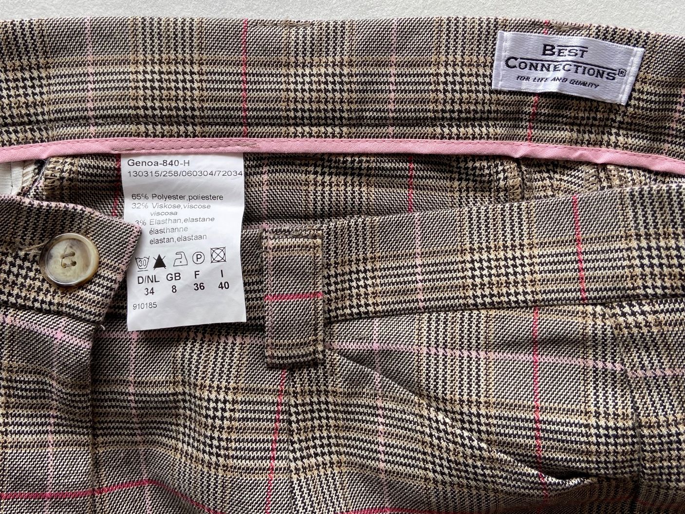Pantaloni: Damen-Karohose: Grösse 34, "Best Connections" – Usato da Lenzburg venduto da han_bx8b 3