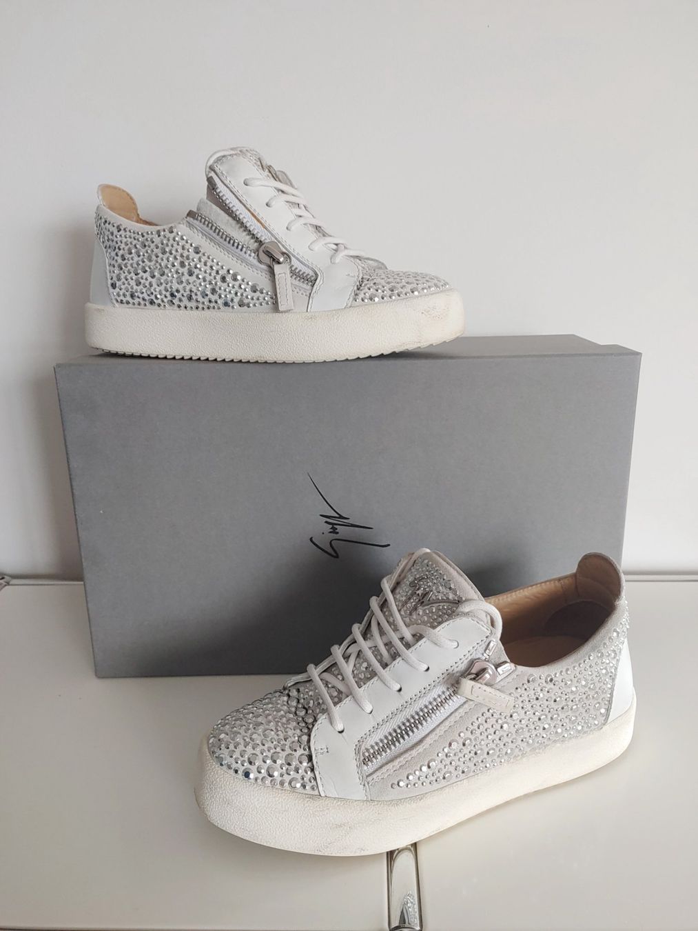 Zanotti Scarpe da donna: Designer Sneakers Giuseppe Zanotti Gr. 37 – Usato da Remetschwil venduto da Kabure 1