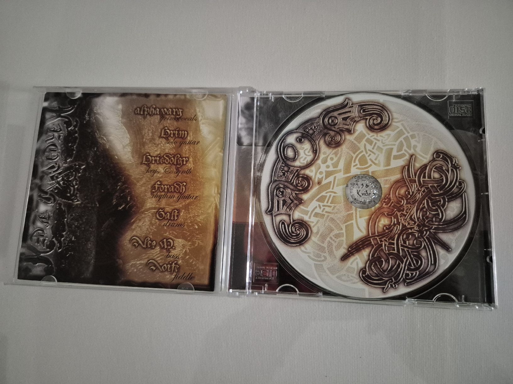 CD: Kromlek - Strange rumours.. Distant tremors - CD – Nuovo (secondo la descrizione) da Uster venduto da newwave0 2