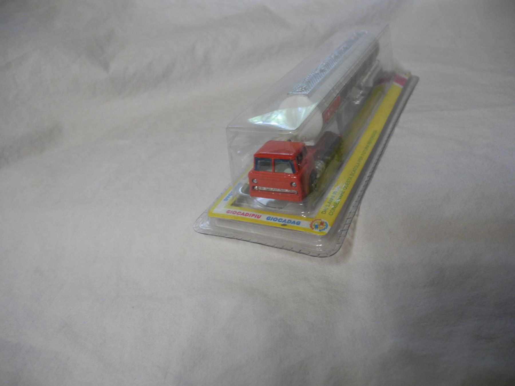 Modellautos: YATMING  EXXON  TANKER   MIB – Neu und originalverpackt aus Gurtnellen von Murmeli99 1