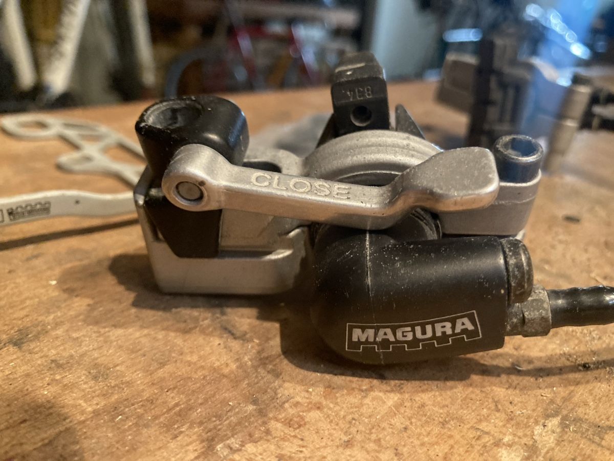 Magura Pièces détachées: Magura HS11 Bremse Vorderrad – Défectueux à Münchenstein par Coma5 1