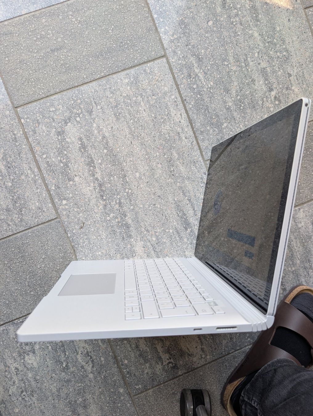 Microsoft Notebooks: Microsoft Surface Book 2 Laptop silber gebraucht – Gebraucht aus Ruswil von d0m1nik 3