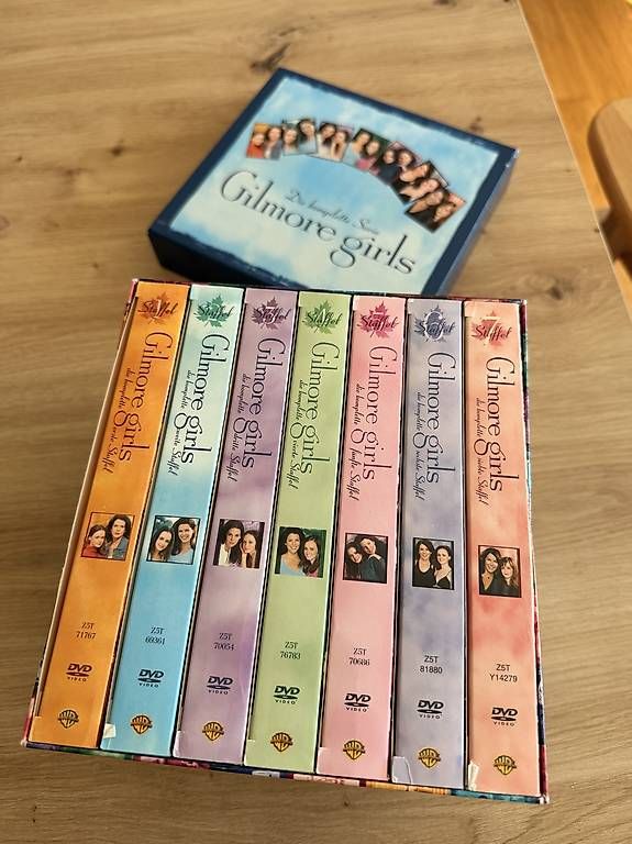 Tutti i DVDs: DVDs Serie Gilmore Girls – Usato da Stettfurt venduto da Annili87 1