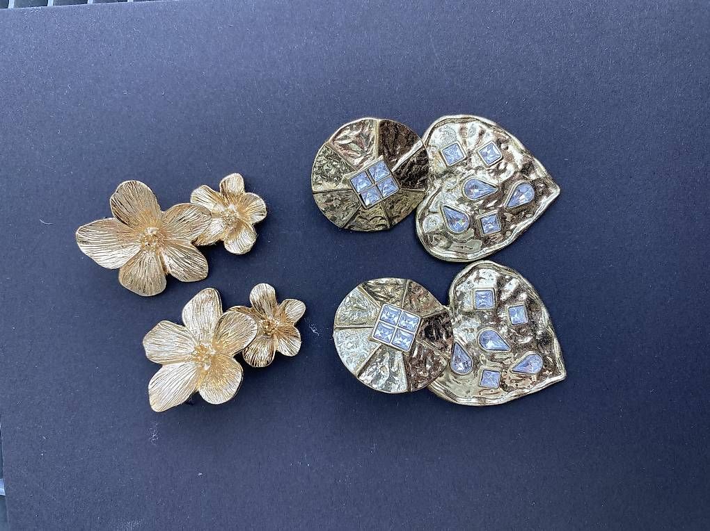 Orecchini pendenti & Orecchini a lobo: Diverse Ohrringe/ Modeschmuck Gold/Perle – Usato da Flüelen venduto da 6468 2